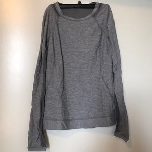 Long sleeve tight airy grey lulu top